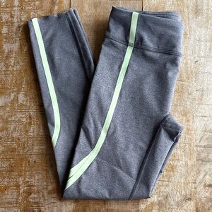 Ivivva Girls Scalloped Hem Leggings size 10